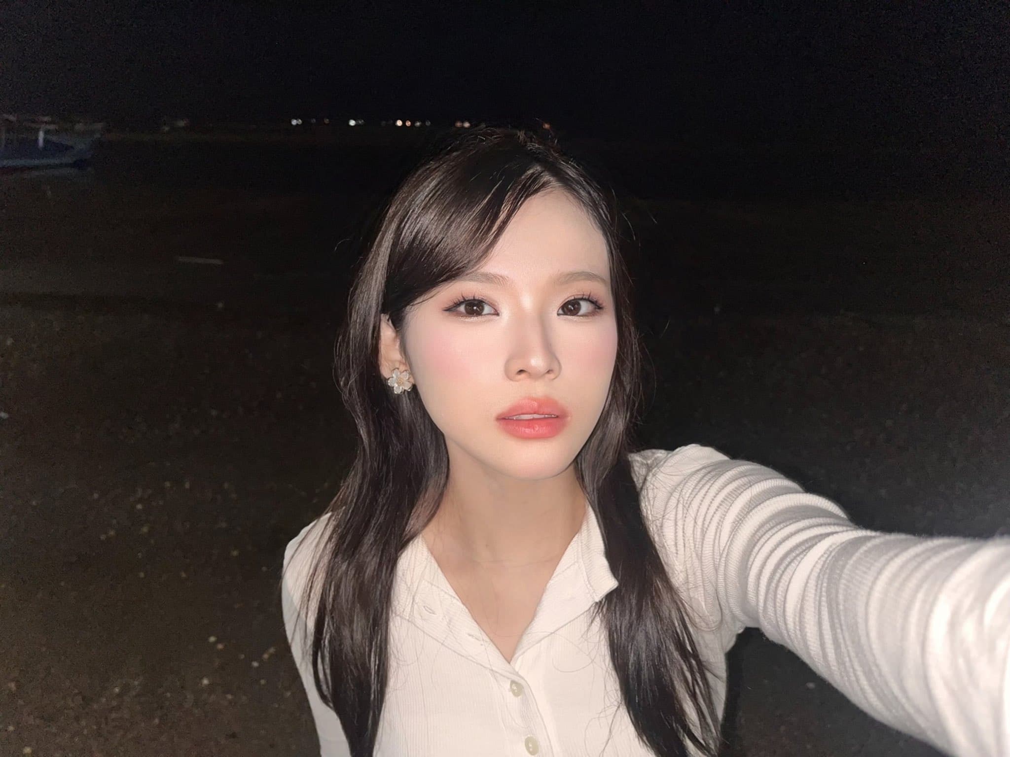 53